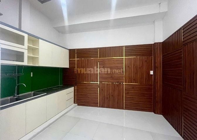 Cô Hai Bán Gấp Nhà PHAN VĂN TRỊ P. 11 BÌNH THẠNH DT 56m2 SHR