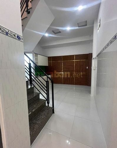 Cô Hai Bán Gấp Nhà PHAN VĂN TRỊ P. 11 BÌNH THẠNH DT 56m2 SHR