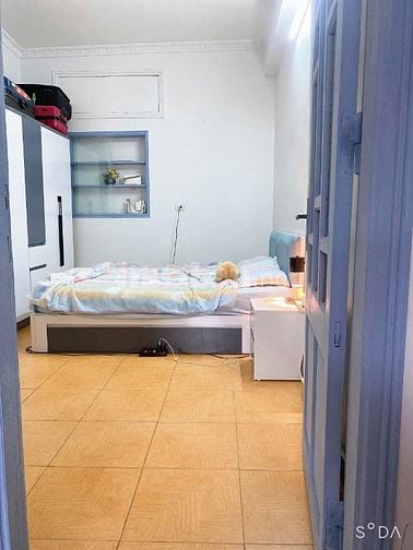  Bán căn hộ tập thể C5B ngõ 17 phố Hoàng Ngọc Phách, Nam Thành Công, p