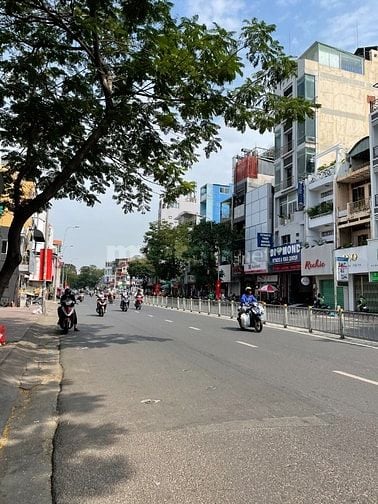 Bán nhà DT đẹp Lê Văn Sỹ ngang 16m, giá 190 tỷ. HĐ thuê 350 triệu/th