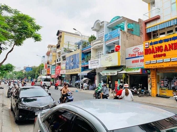 Bán nhà góc 2 MT Phan Đình Phùng 5 x 14,5m đúc 2,5 tấm giá 13,7 tỷ