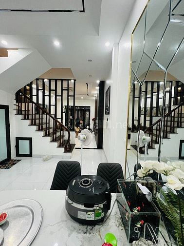 Siêu phẩm 44/60m² – 9.6 tỷ – Lô góc, trung tâm Xuân Thuỷ Cầu Giấy