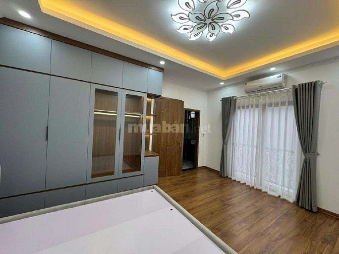Bán nhà Minh Khai, Hai Bà Trưng. Gần phố, Gần ô Tô, 6 Tầng Thang Máy.