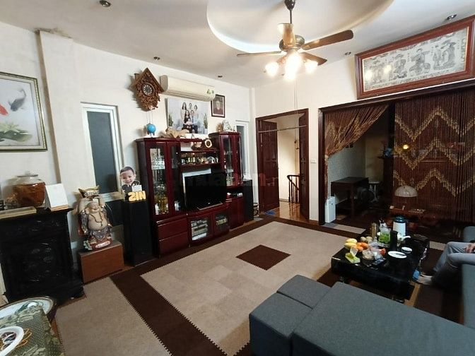 Bán nhà Trần Thái Tông, Cầu Giấy 38m x 5 tầng, 7 phòng, giá 8,5 tỷ