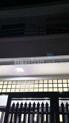 Nhà bán gấp đẹp đường thông 4*9 trệt lầu 2phong 1tolet 