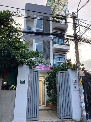 Bán nhà mặt tiền, tiện kinh doanh, mở văn phòng