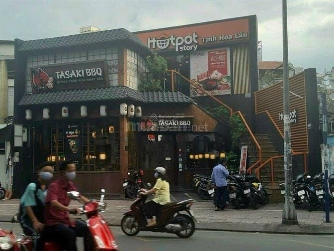Bán nhà 409 Lê Văn sỹ p12. Q3 dt: 12.5 x 27 KC: 3 lấu giá : 145 tỷ