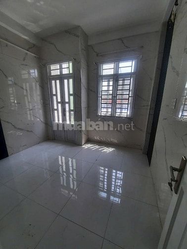 Nhà cho thuê nguyên căn,tiện làm văn phòng.khu dân cư thân thiện