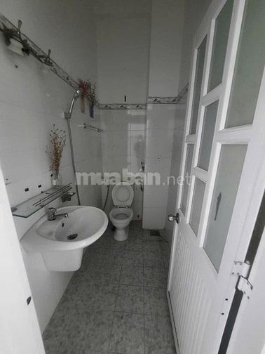 Nhà cho thuê nguyên căn,tiện làm văn phòng.khu dân cư thân thiện
