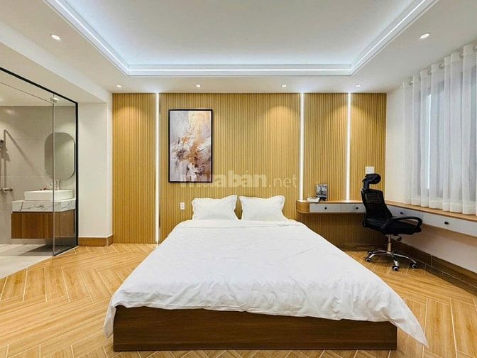 Nhà tuyệt đẹp CAO CẤP 2 Lầu + ST hẻm xe hơi Nguyễn Phúc Chu, P15, Q.Tâ