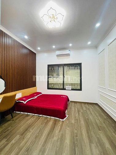 Bán nhà ngõ 121 Kim Ngưu, 40m2, 4 tầng, mặt tiền 4m, ngõ rộng, 6,3 tỷ