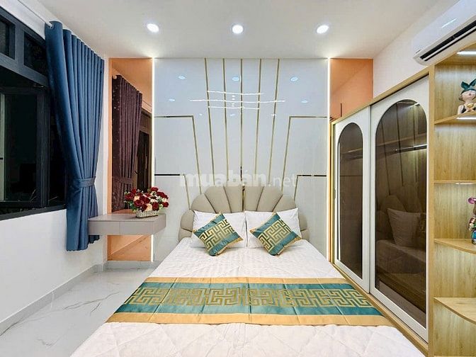 Nhà tuyệt đẹp CAO CẤP xe hơi để trong nhà Bùi Quang Là, P12, Q.Gò Vấp,