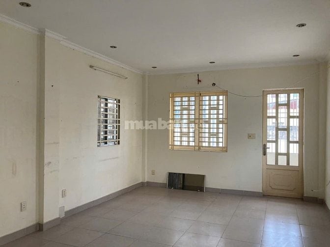 Bán GẤP nhà 3 lầu MẶT TIỀN Phó Đức Chính, P1 Bình Thạnh. 17,5 tỷ.