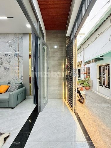 Nhà tuyệt đẹp CAO CẤP 2 Lầu + ST Đường Số 2, P16, Q.Gò Vấp.