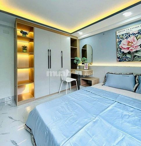 Bán nhà gần mặt tiền đường Cao Thắng Quận 10, chính chủ, SHR, 3ty350tr