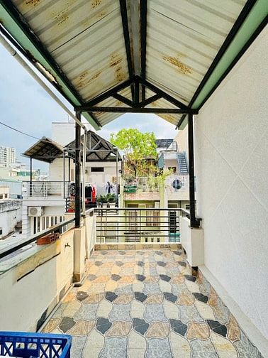 SIÊU HIẾM bán nhà 3 lầu đúc + sân thượng, 5Phòng ngủ ở Quận Phú Nhuận