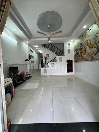Ngộp Bank bán gấp nhà Lê Văn Linh Q4 1T1L 55m2/930Tr Ngay C Xóm Chiếu