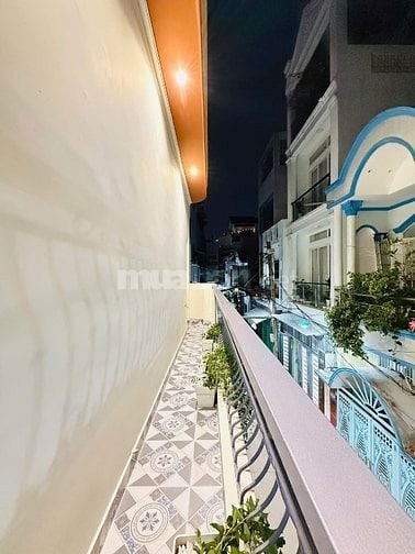 Nhà tuyệt đẹp CAO CẤP xe hơi đậu cửa góc 2 mặt hẻm Phạm Văn Bạch, P15,