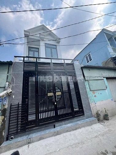 Cô Hai cần bán nhà 1 trệt 1lầu ngay BX An sương giá 1tỷ550-SHR