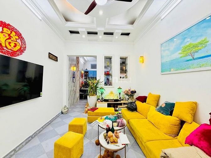 Chủ bán gấp căn Nhất Chi Mai, p13,q. Tân Bình giá 3tỷ100tr mua ngay 