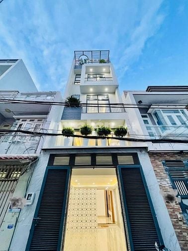 Đi nước ngoài định cư bán gấp nhà ở đường Tôn Thất Hiệp, phường 11