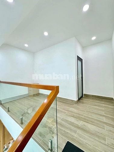Bán nhà hai mặt tiền kinh doanh đường An phú Tây - Hưng Long