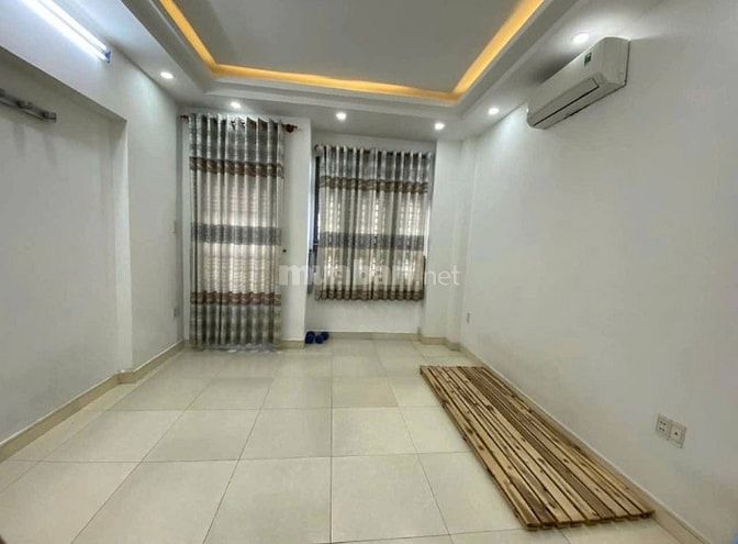 Giá rẻ bất ngờ chỉ 2tỷ990/60m2 Nguyễn Văn Công GV Shr cạnh Ngã 6 GVap