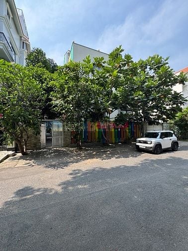 Bán Biệt Thư Siêu Khan Hiếm Khu Himlam, Tân Hưng, Quận7, Dt 20 x 20m 