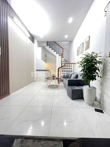 Bán gấp nhà 20mx4t mới đẹp 3pn , đủ đồ 3,98 tỷ p Nguyễn Lương Bằng
