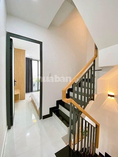 BÁN NHÀ Hẻm 1 xẹc đường Trần Kế Xương, Phú Nhuận. Gần chợ Cây Quéo.