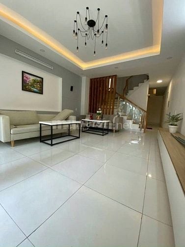 CÔ TƯ BÁN GẤP NHÀ Q4 Đ. KHÁNH HỘI 57M2/1.55 TY CÓ NỘI THẤT SỔ HỒNG