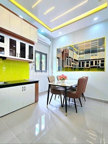 Sang nhà hẻm Nguyễn Văn Công, P3, GV. Giá tốt nhất 3 tỷ 490 / 72m2 SHR