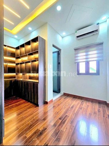 Sang nhà hẻm Nguyễn Văn Công, P3, GV. Giá tốt nhất 3 tỷ 490 / 72m2 SHR