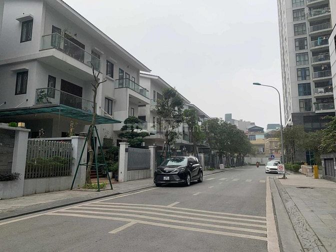 Bán biệt thự 4 tầng KĐT Tràng An Complex Phùng Chí Kiên - Cầu Giấy