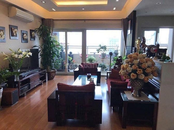 Bán căn hộ Hapulico complex 135m2 3pn 2vs 10 tỷ Căn góc, tầng trung, f