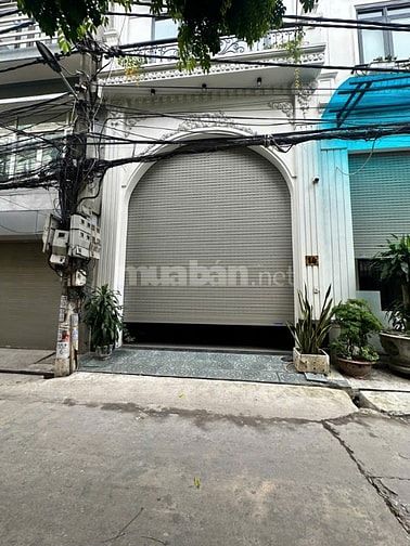 Bán toà 6 tầng Phố Lạc Long Quân – Cách Hồ Tây chỉ 80m - Oto tránh 