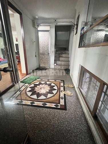 Bán nhà mặt ngõ 68 Cầu Giấy oto tránh giá 310tr/m2 