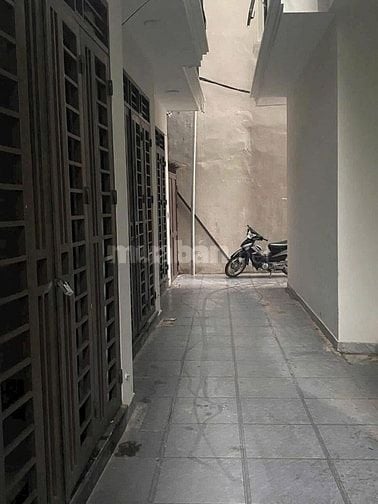 Em cần bán lô góc ở tổ 5 yên nghĩa hà đông hà nội 35m xây 5t  Cách đườ