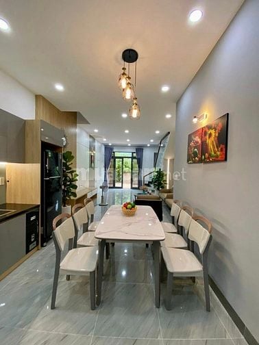 CHÍNH CHỦ KẸT VỐN BÁN GẤP NHÀ NGUYÊN THÁI SƠN GÒ VẤP 60M2/1TY380, 
