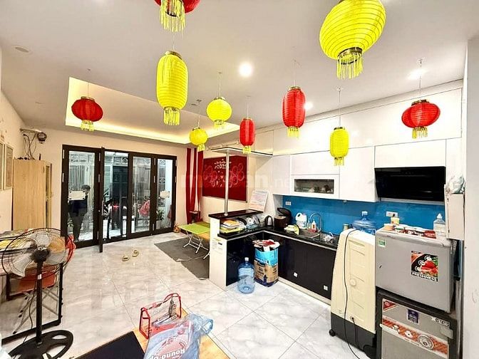 Bán nhà phân lô phố Đặng Văn Ngữ, ô tô tránh, có vỉa hè, 45m2, 5 tầng