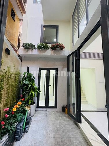 TIN THẬT: Bán nhà 45m2, 7 tầng THANG MÁY, trung tâm Hai Bà Trưng