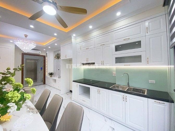 bán nhà Phố Trung Kính, Trung Hòa, cầu giấy, tòa nhà 110m2 7 tầng giá 