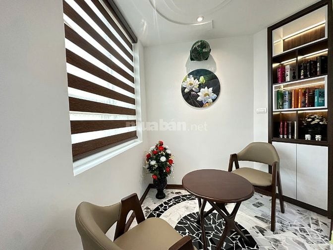(Chính chủ) Bán căn hộ 34T Trung Hoà Nhân Chính nhà đẹp ở ngay.