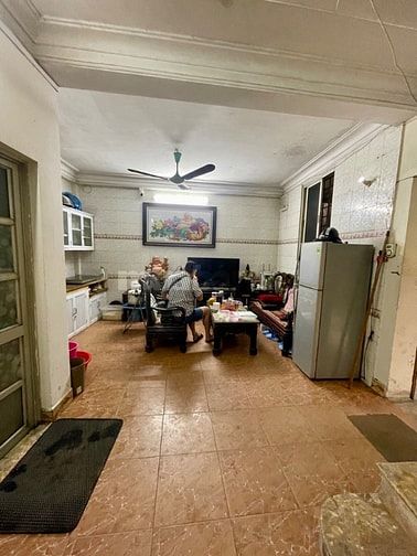 BÁN NHANH CĂN NHÀ NGAY GẦN PHỐ KHÂM THIÊN,DIỆN TÍCH 30M,5 TẦNG