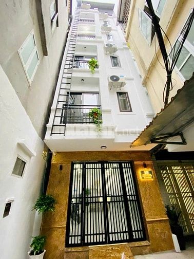 Chính chủ cần bán nhà phố Đê Tô Hoàng, quận Hai Bà Trưng