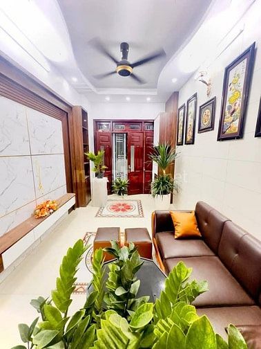 Nhà Đẹp Gần Đường Ô TÔ Nam Dư, Hoàng Mai 32m, 5 tầng, mt 3m, 5.8 tỷ