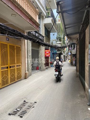 Mặt ngõ Minh Khai, ô tô đỗ cửa, kinh doanh mọi loại hình. Nhỉnh 12 tỷ.