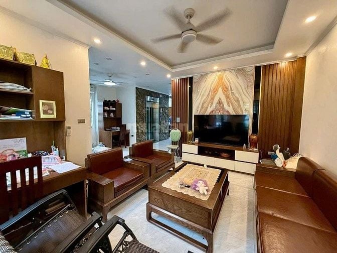Cực Phẩm 450tr/m2, Bán Mặt Phố Phố Huế, Bạch Mai: MT 13,6 m, 296m2 VIP