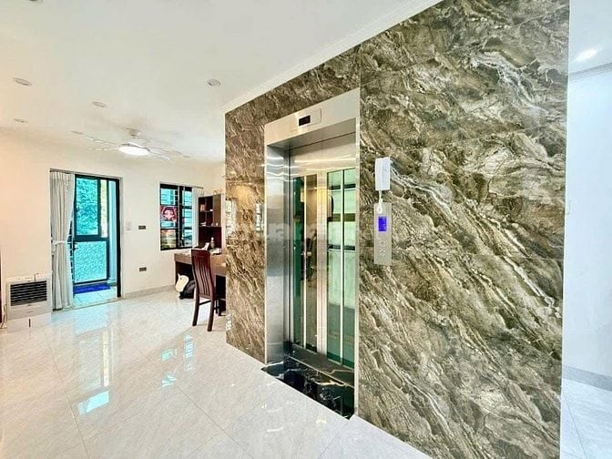Cực Phẩm 450tr/m2, Bán Mặt Phố Phố Huế, Bạch Mai: MT 13,6 m, 296m2 VIP