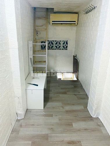 SIÊU HIẾM-CHỈ 1,5 TỶ CÓ NHÀ SỔ ĐỎ ĐỐNG ĐA 2PN, RA OTO CHỈ 5M,NGÕ 3 GÁC